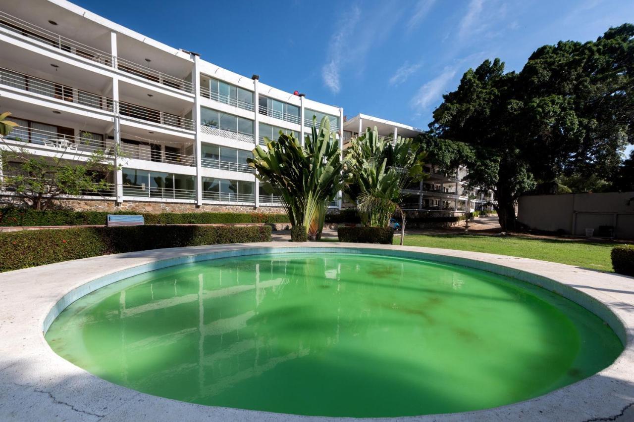 Oyo Hotel Belmar,Caleta, Acapulco Exterior photo